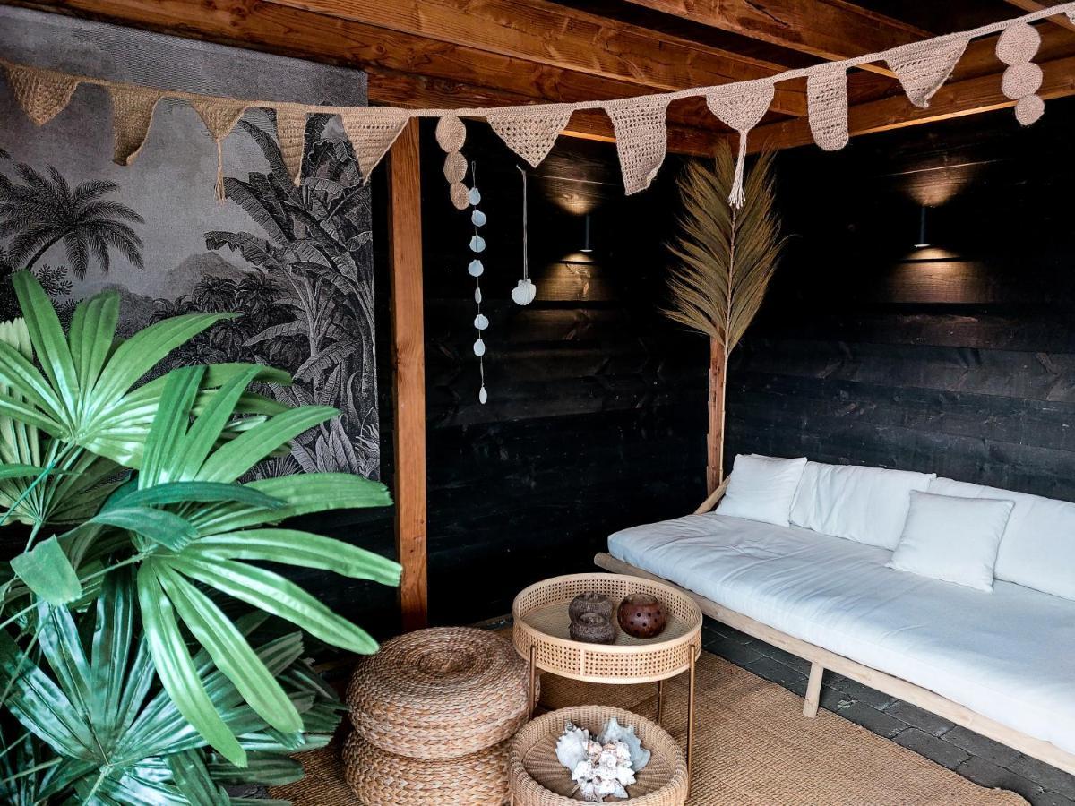 Luxe Vakantiehuis Nova Met Zwembad Ouddorp Esterno foto